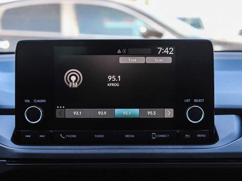 Certified 2025 Honda Accord SE image 14