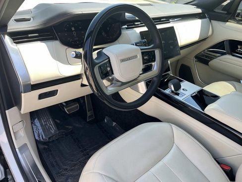 Certified 2024 Land Rover Range Rover Autobiography AWD/4WD image 11