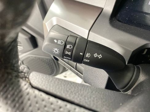 New 2024 Toyota Tacoma SR5 w/ SR5 Upgrade Package image 17