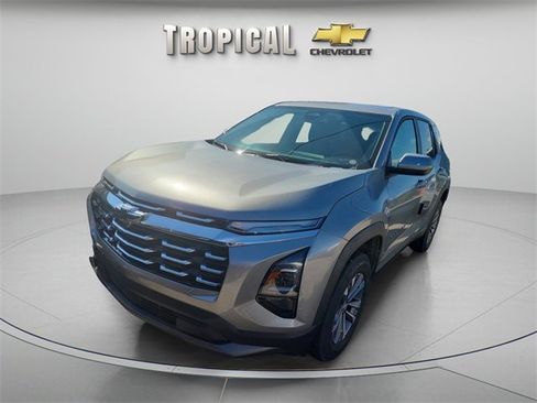 New 2026 Chevrolet Equinox LT image 1