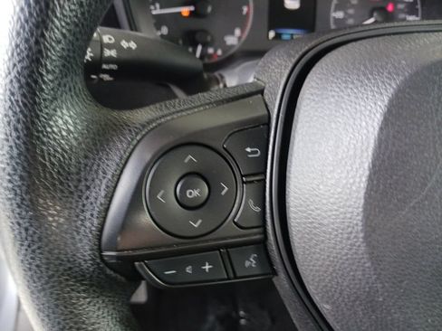 Used 2024 Toyota Corolla LE FWD image 31