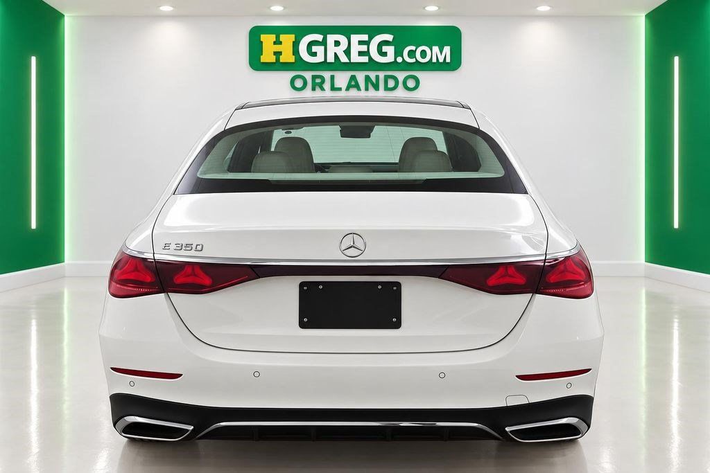 Used 2026 Mercedes-Benz E 350 Sedan image 8