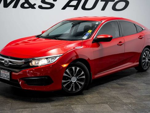 Used 2018 Honda Civic LX image 2
