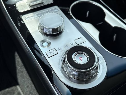 New 2026 Genesis GV70 2.5T image 18