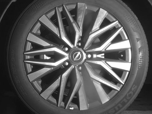 Used 2025 Nissan Altima 2.5 SV FWD image 15