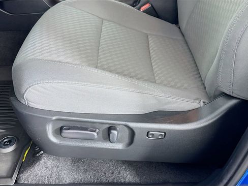 Used 2021 Toyota Tacoma SR5 w/ Blackout Package (TMS) image 20