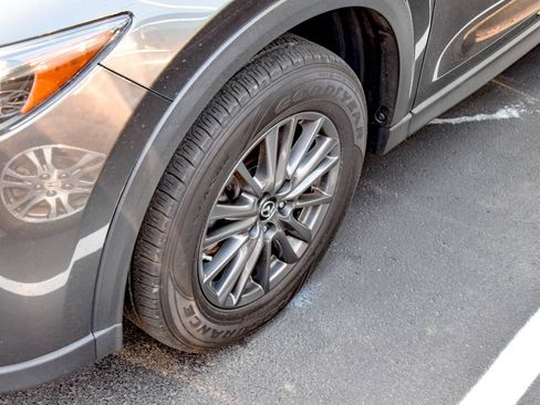 Used 2020 MAZDA CX-5 Touring AWD/4WD image 23