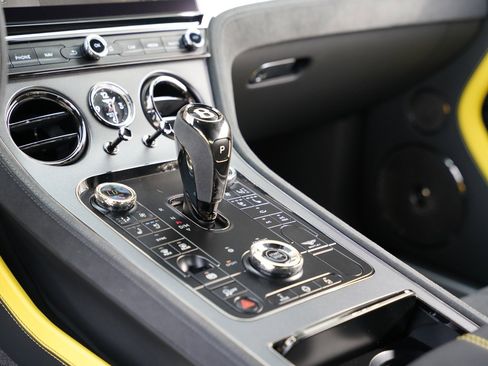 Used 2025 Bentley Continental GT Speed image 97