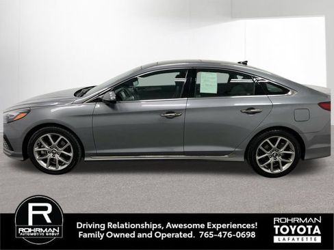 Used 2018 Hyundai Sonata Limited FWD image 3