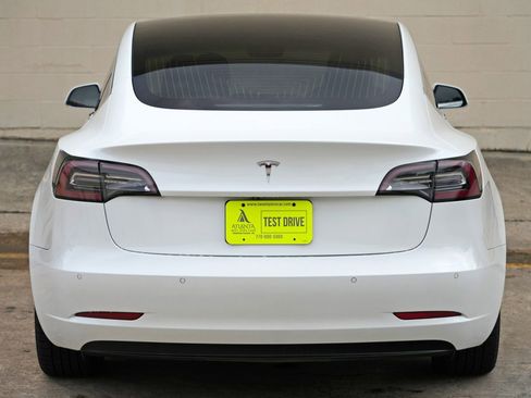 Used 2019 Tesla Model 3 Standard Range Plus RWD image 46