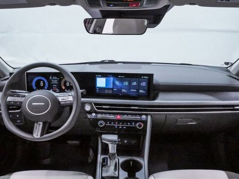 Used 2025 Hyundai Sonata SE image 15