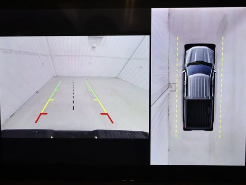 Certified 2022 Ford F150 XLT w/ Equipment Group 302A High image 30