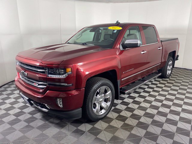 Used 2017 Chevrolet Silverado 1500 LTZ Z71 w/ LTZ Plus Package AWD/4WD image 11