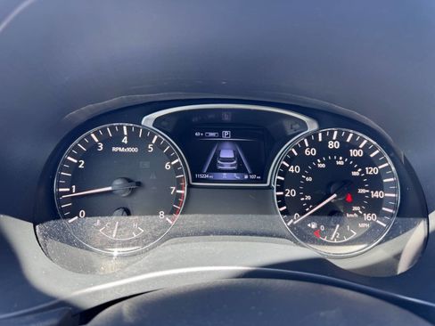 Used 2020 Nissan Pathfinder SL AWD/4WD image 23