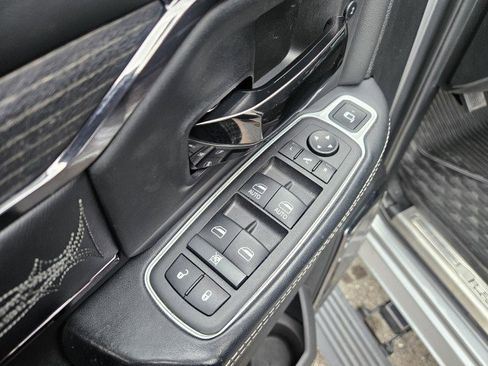 Used 2022 RAM 2500 Limited image 10