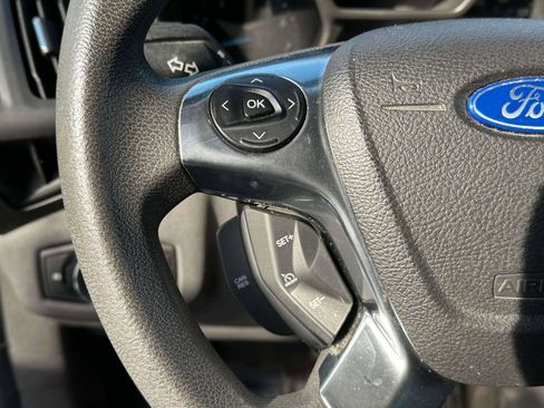 Used 2015 Ford Transit Connect XLT image 21