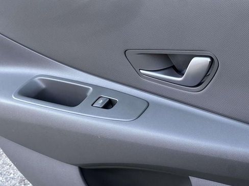 Used 2023 Hyundai Elantra SEL w/ Cargo Package image 22