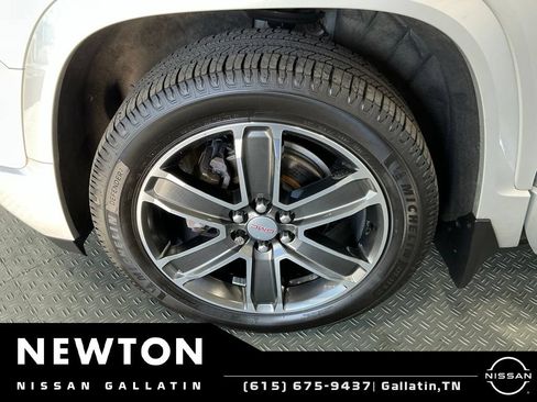 Used 2019 GMC Acadia Denali w/ Technology Package FWD image 55