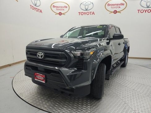 Used 2024 Toyota Tacoma SR image 2