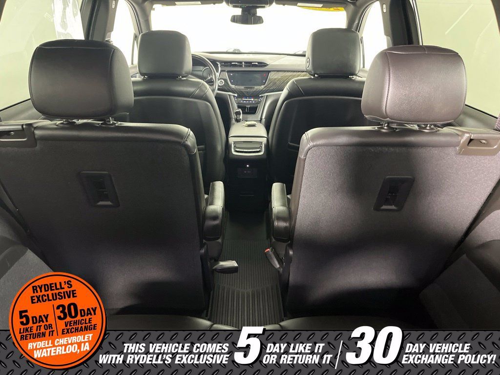 Used 2020 Cadillac XT6 Premium Luxury AWD/4WD image 7