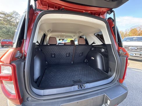 Used 2024 Ford Bronco Sport Outer Banks w/ Tech Package image 27