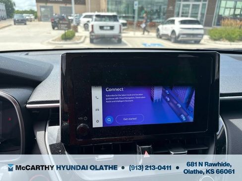 Used 2023 Toyota Corolla Cross AWD Hybrid w/ Convenience Package image 5