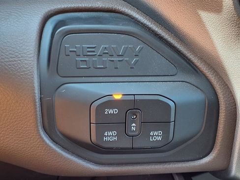 Used 2025 RAM 3500 Laramie image 10