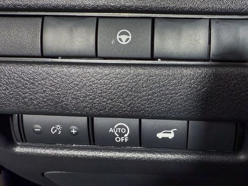 Certified 2026 Nissan Rogue SV AWD/4WD image 29