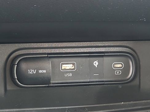 Certified 2023 Kia Sportage EX AWD/4WD image 19