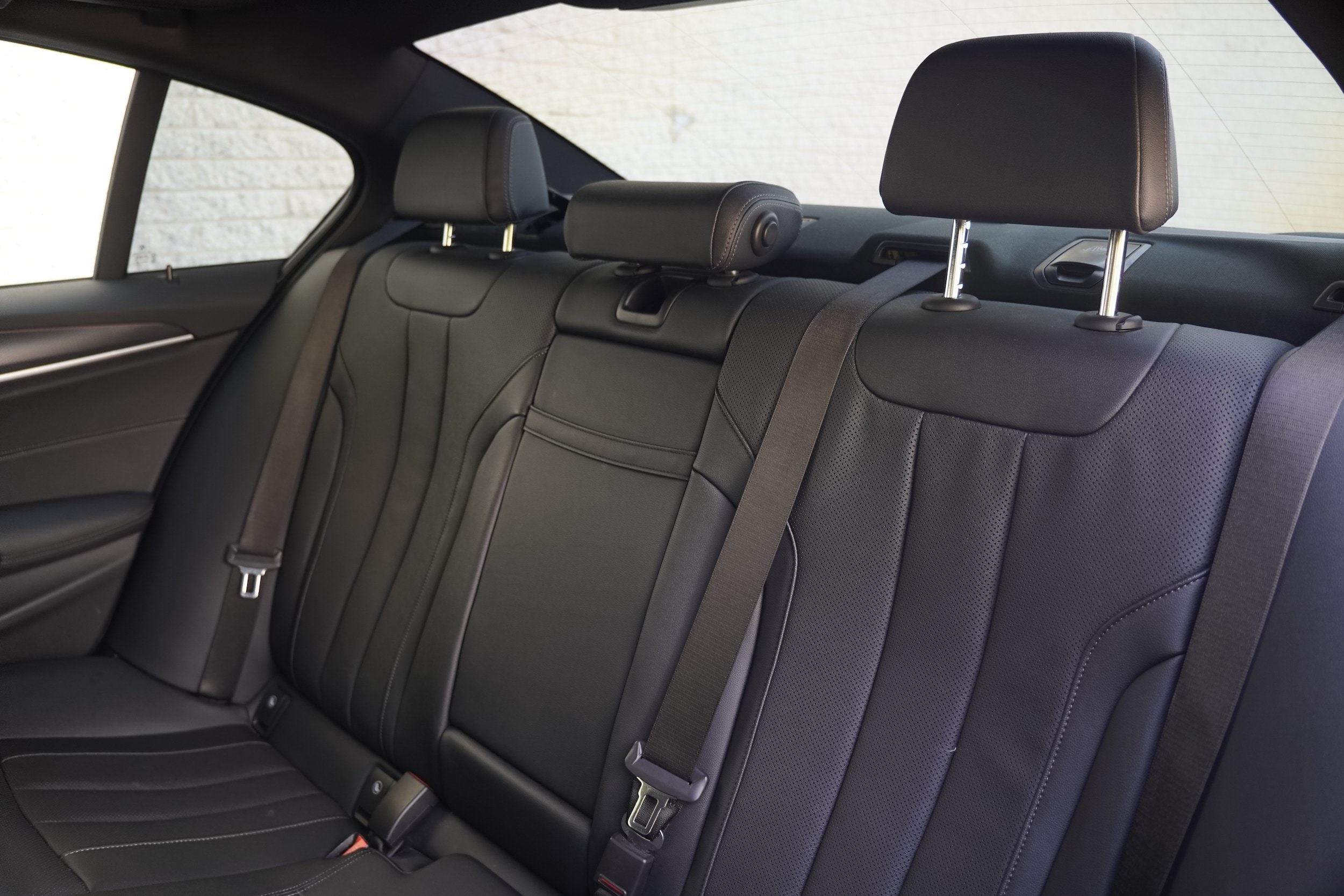 Used 2022 BMW 530i w/ M Sport Package RWD image 29