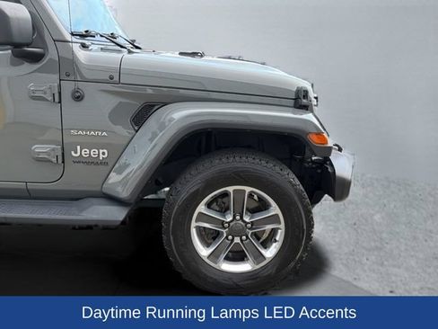 Used 2021 Jeep Wrangler Unlimited Sahara w/ Uconnect 4C Nav & Sound Group AWD/4WD image 34