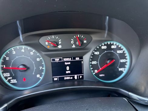 Certified 2024 Chevrolet Equinox LS FWD image 15