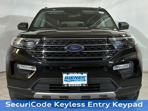 Used 2022 Ford Explorer XLT w/ Equipment Group 202A image 24