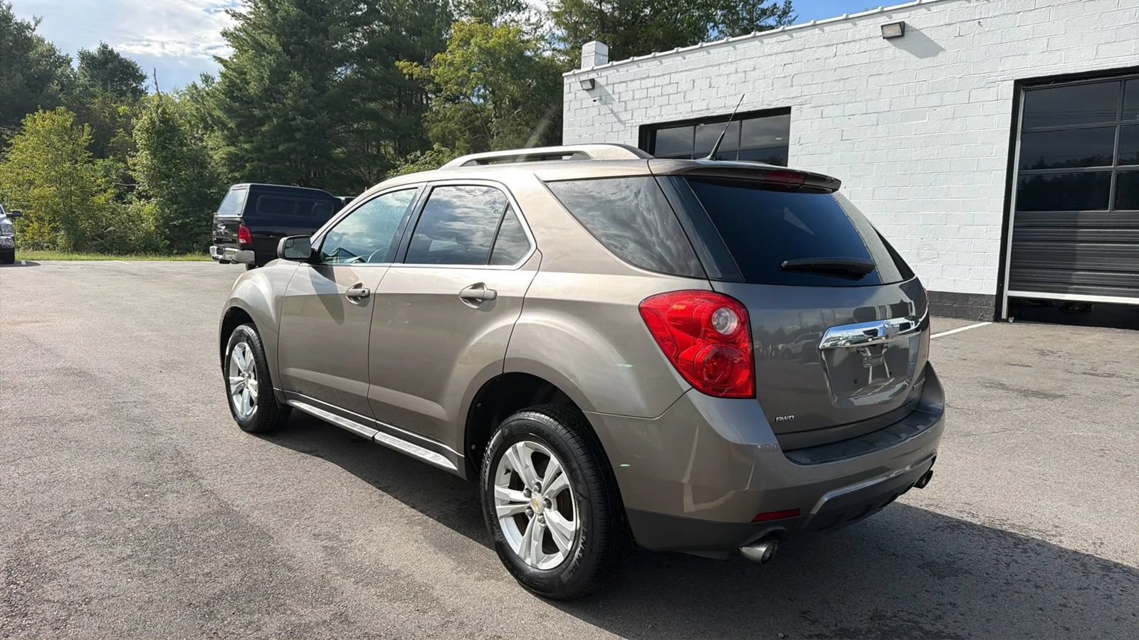 Used 2012 Chevrolet Equinox LT AWD/4WD image 5