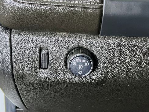 Used 2022 GMC Canyon Elevation w/ Trailering Package image 19