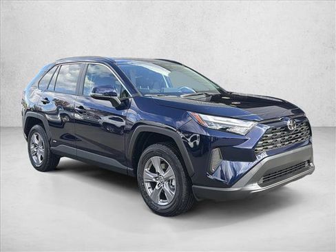 New 2025 Toyota RAV4 XLE image 3