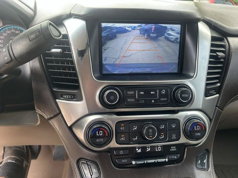 Used 2017 Chevrolet Suburban LT AWD/4WD image 23