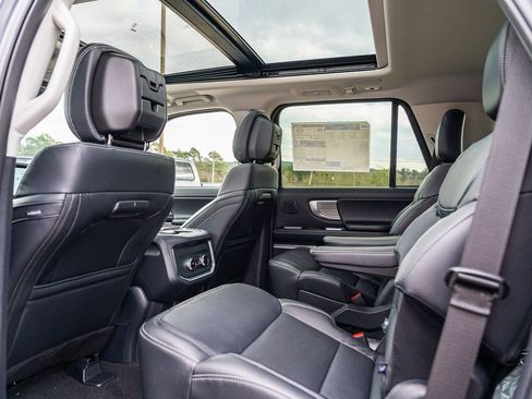 New 2026 Ford Expedition Platinum w/ Driver's Package image 16