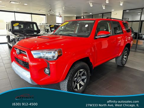 Used 2024 Toyota 4Runner TRD Off-Road Premium w/ Moonroof Package AWD/4WD image 1