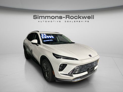 Used 2024 Buick Envision Preferred image 2