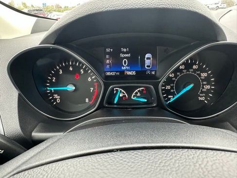 Used 2019 Ford Escape SEL AWD/4WD image 24