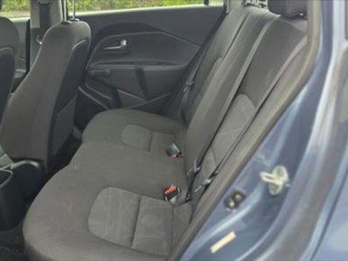Used 2016 Kia Rio LX image 9
