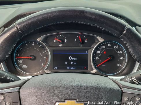 Used 2020 Chevrolet Traverse LT FWD image 14
