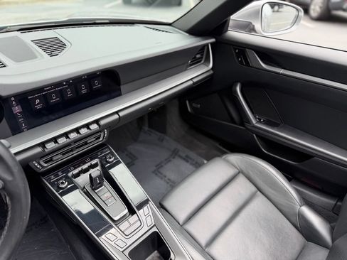 Used 2020 Porsche 911 Carrera S RWD image 32