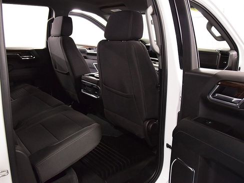 Used 2024 GMC Sierra 1500 Elevation image 31