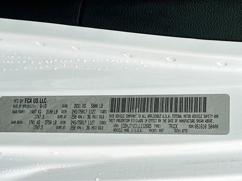 Used 2020 Jeep Gladiator Sport w/ Quick Order Package 24S image 31