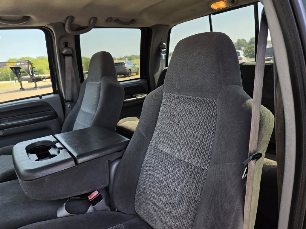 Used 2003 Ford F350 XL RWD image 25