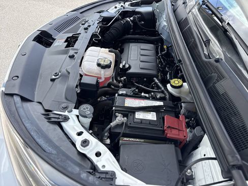 Used 2020 Buick Encore Preferred FWD image 29