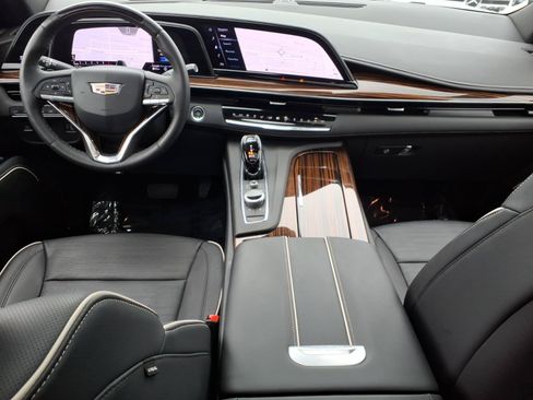 Certified 2023 Cadillac Escalade Premium Luxury w/ LPO, Floor Liner Package AWD/4WD image 20