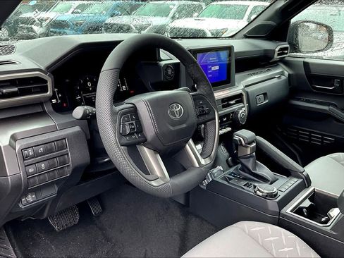 New 2026 Toyota Tacoma SR5 AWD/4WD image 8